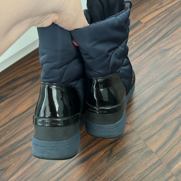 Michael Kors Shay wedge sneakers booties - Picture 13 of 17